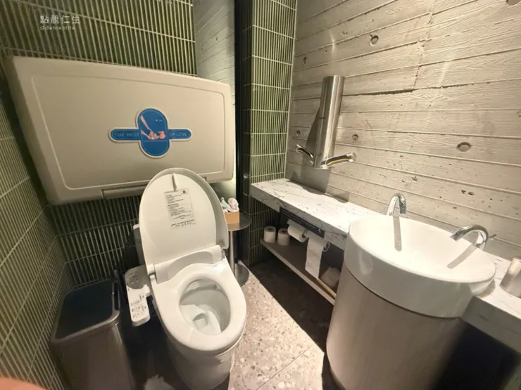 台南就是超大器 一間廁所搞得很高級感 ｜天鍋麻辣鍋