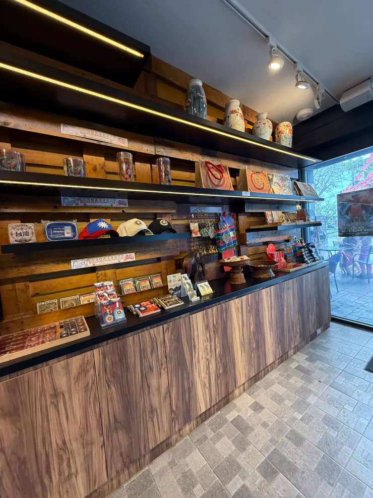 館內的紀念品區