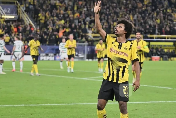 艾迪耶美上半場完成個人帽子戲法