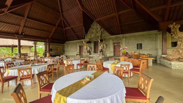 可容納大群體的用餐區