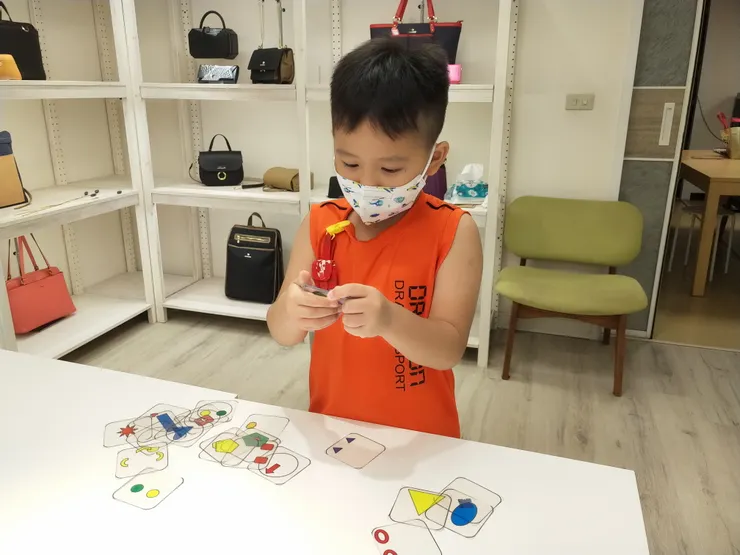 亮亮老師實體課程