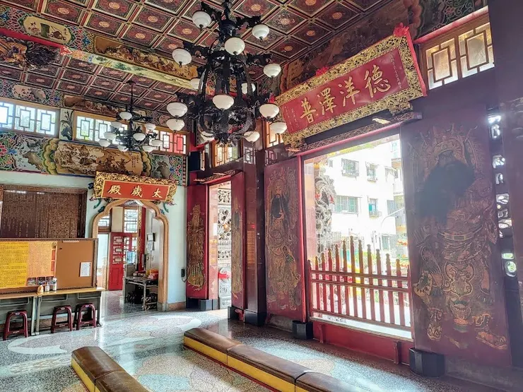 精華的彩繪門神（圖片截圖於網路）