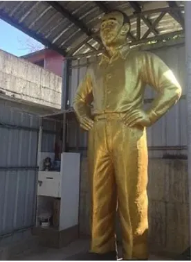 無天禪寺的李師科塑像。李師科雖然是犯下重罪的罪犯,他的背景、性格、犯案動機卻得到部分民間人士的同情,使他成為民間信仰的一部分。