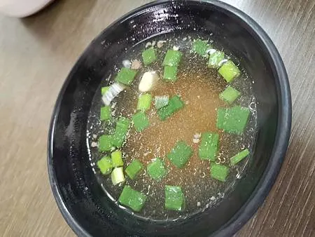 [台北美食]中國文化大學校園人氣很夯的牛肉拌麵、各家媒體報導