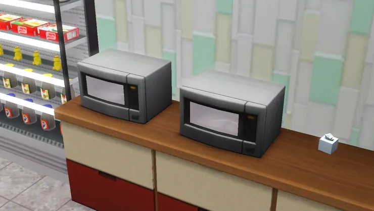 店裏有兩台微波爐，反正有地方當然要方便客人。