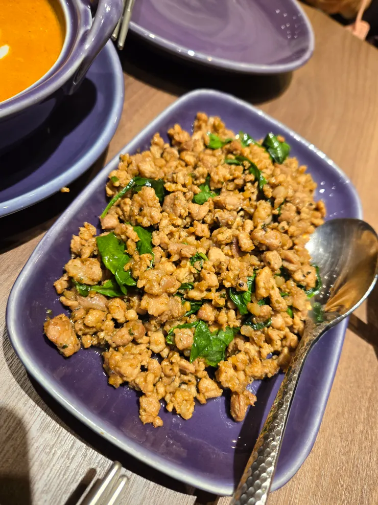 經典中的經典打拋豬不是九層塔的喔