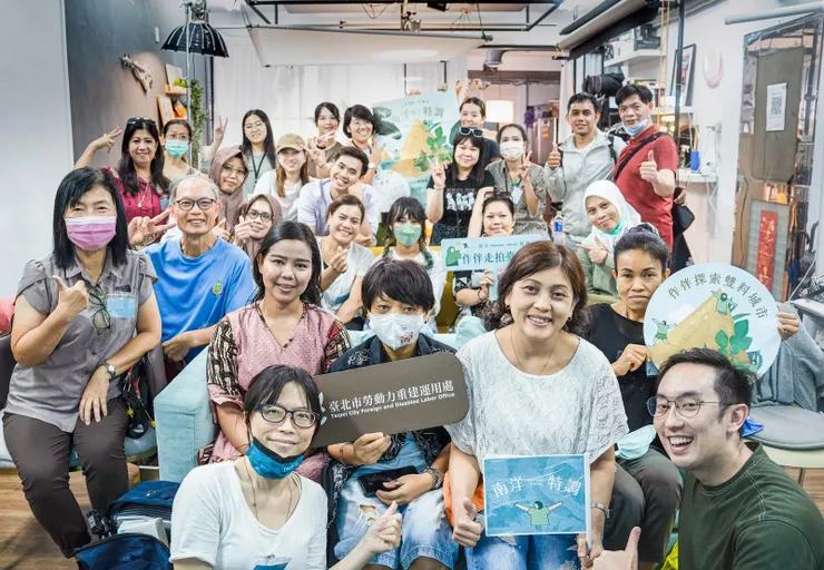 呂威聯講師與短影音課程學員大合照。圖：主辦單位提供