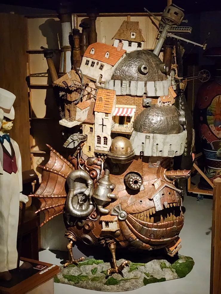 霍爾的移動城堡，比想像中小很多