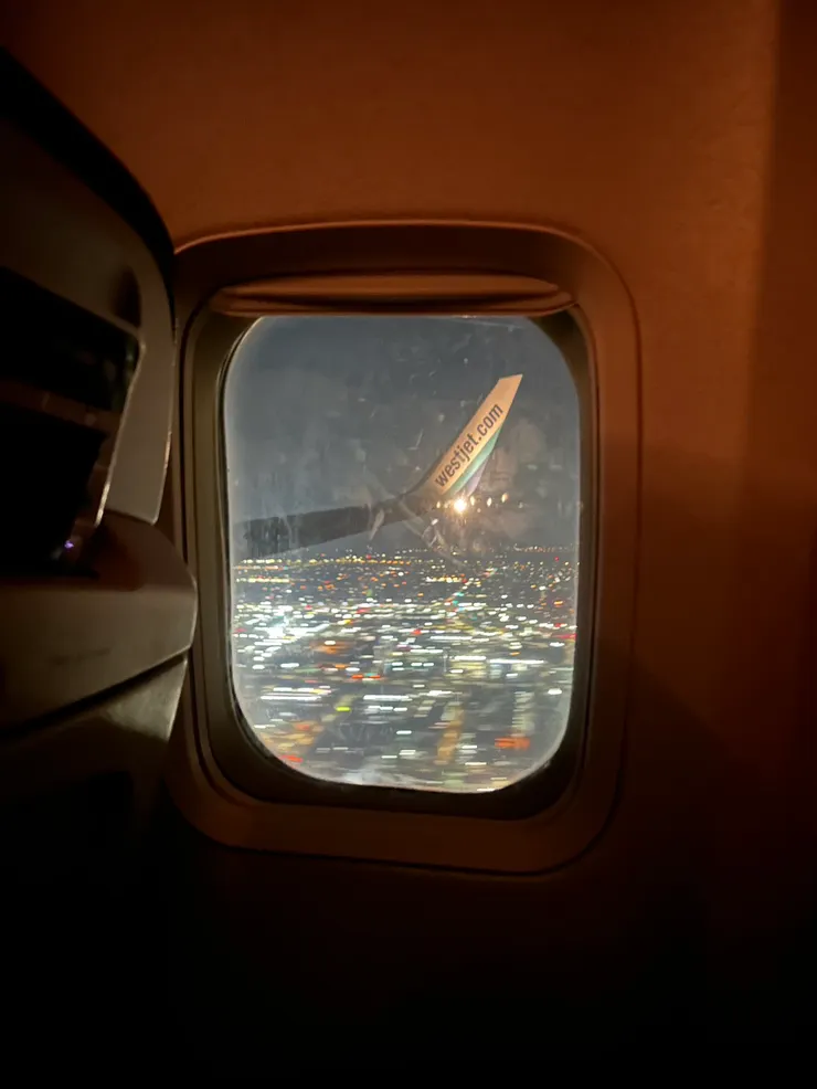 2024.03.13 西捷航空，抵達卡加利