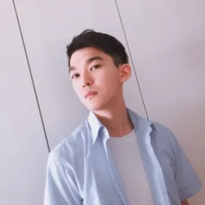 追求斜槓人生的青年。紹庸Calvin的沙龍