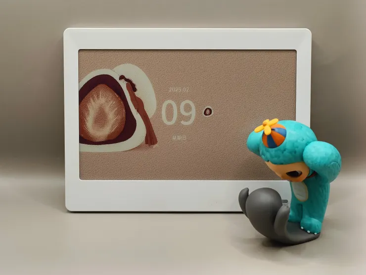 來源:ULANI 永恆曆 /(公仔) Zsiga《第五代-這個世界沒有大人 WE ALL ARE KIDS》練習惡 Pretending to Be Bad