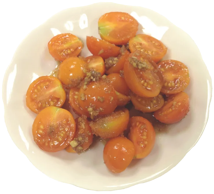 台灣古早味蕃茄水果切盤，搭配薑末、紅糖等調味