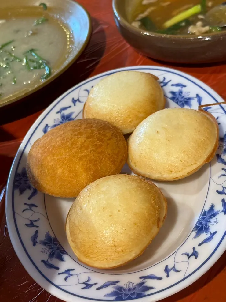 開盲盒一樣的炸冰淇琳，咬下去口味都不一樣