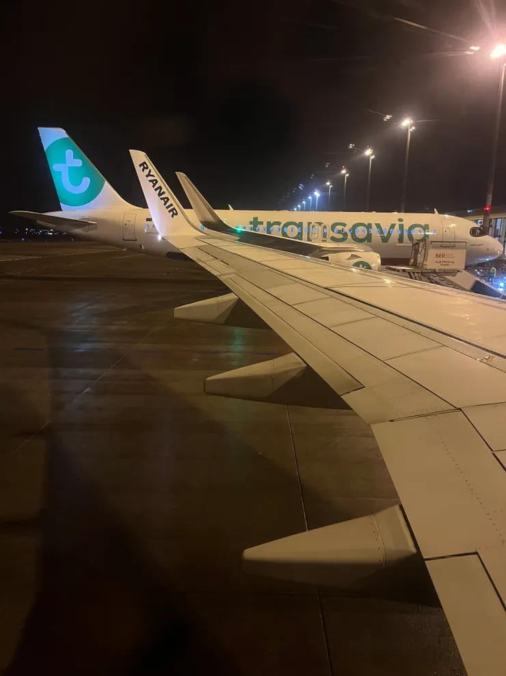 瑞安航空 巴里BRI - 柏林BER FR3310 22A座位