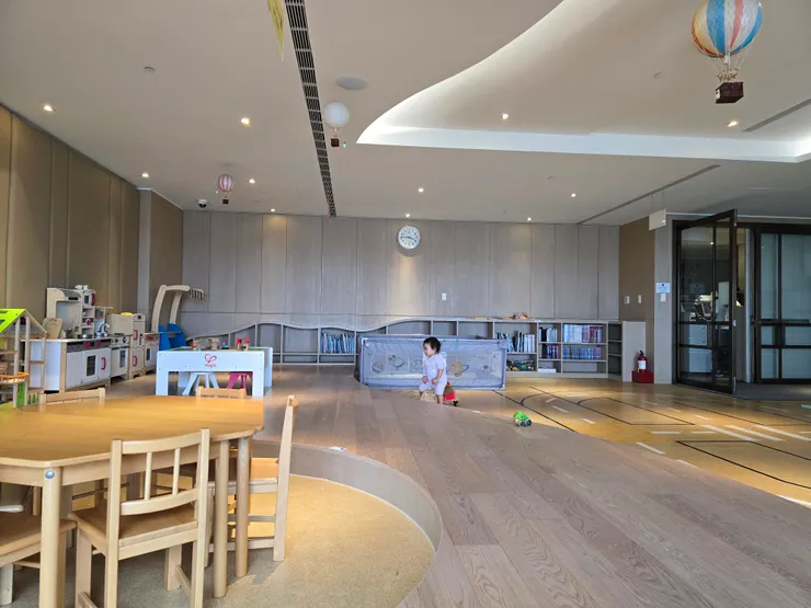 淡季來澎湖,不小心就包場飯店遊戲室!