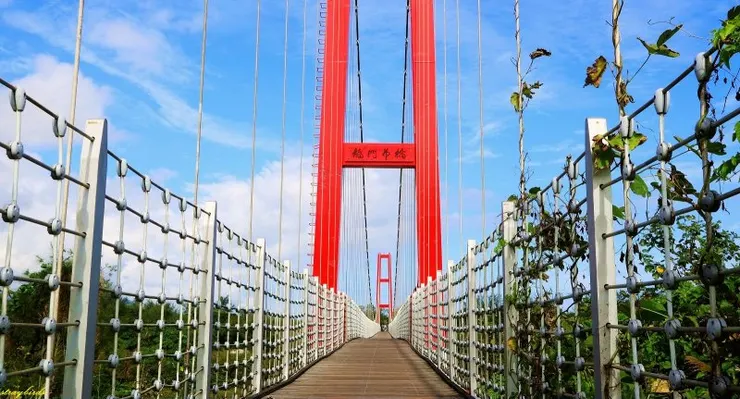 龍門吊橋