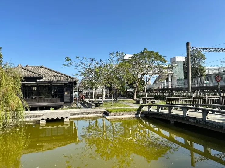 造橋車站旁的日式建築
