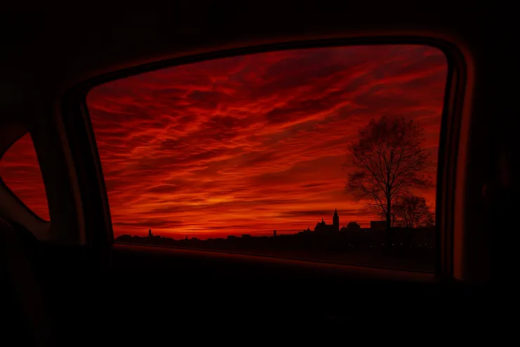 車窗外的景色 - ChatGPT