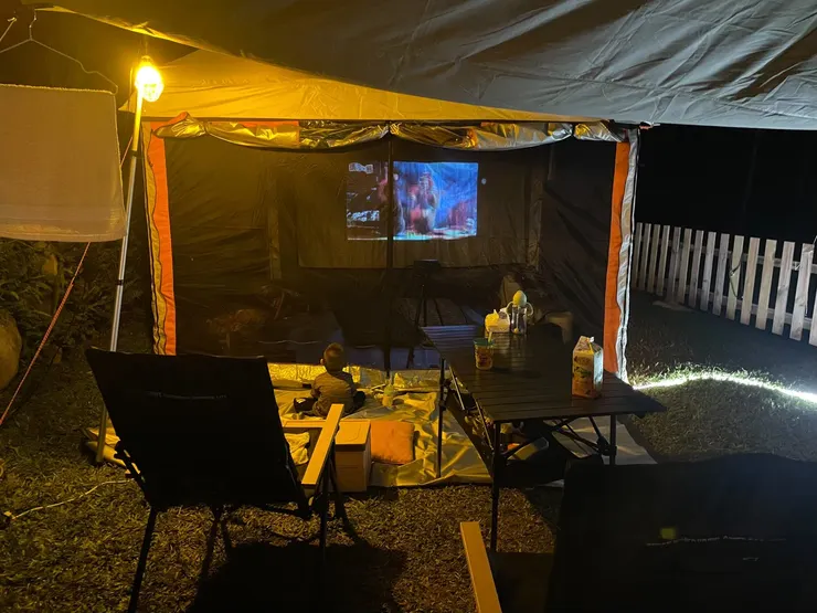 享受單飛的夜晚