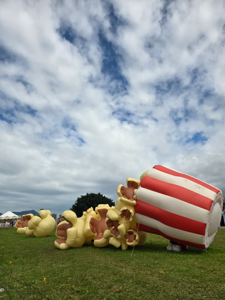 職場像一次次的爆米花