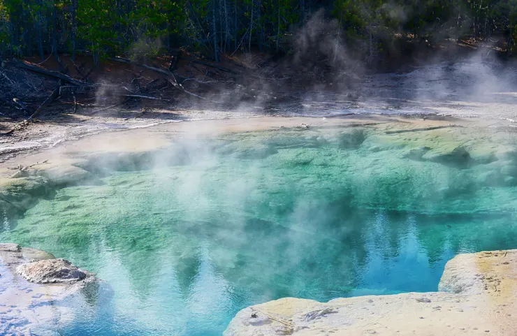 Steamboat Geyser／蒸汽船