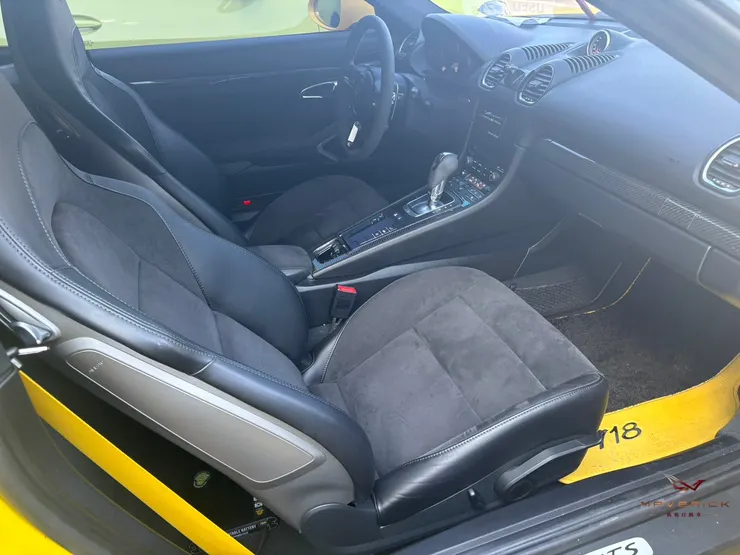 韓規 2019 Porsche 718 Cayman GTS 2.5 到港拆櫃