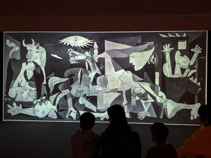 永恆畢卡索策展，共有六個展區，喜歡的朋友千萬不要錯過!