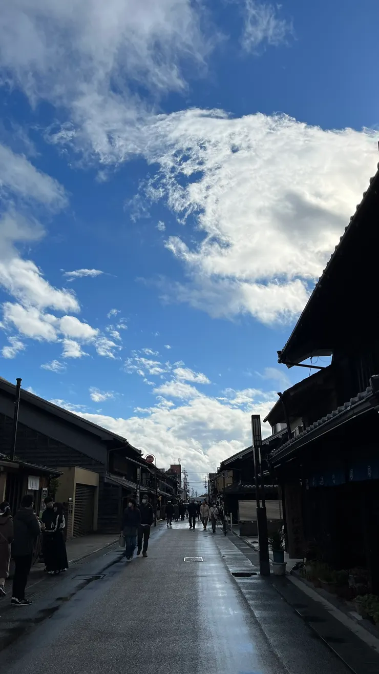 如果天氣得宜，老街也很容易拍下美照。