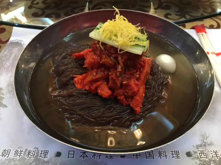 平壤鮮魚冷麵