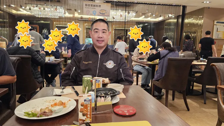 我在台北花園大酒店饗聚廚房享用自助式早餐!早餐超級好吃!