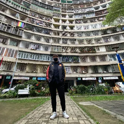 福爺認真過生活的沙龍