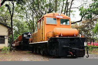 兩輛第一代柴油機關車終於再相聚