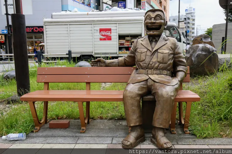 <東京景點> 龜有站外的烏龍派出所銅像大尋寶 & 哆啦A夢博