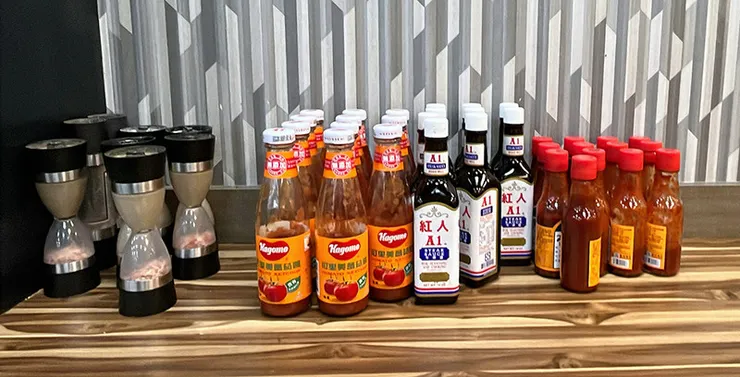 桃園吃到飽推薦│饗厚牛排桃園店:百元預算爽吃百道料理自助吧!