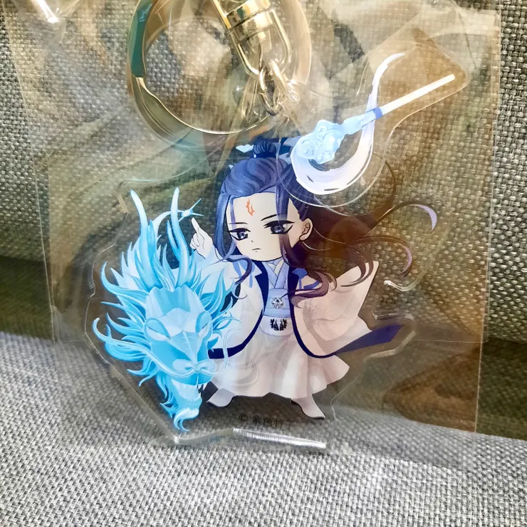 鳳蒼是修仙界（凡界）的造型，與第五卷的封面同款