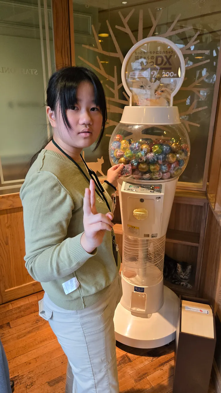 已經長成少女的樂姊姊