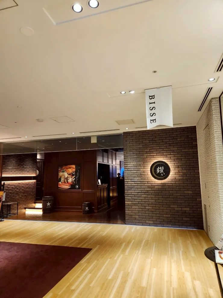 耀店門口
