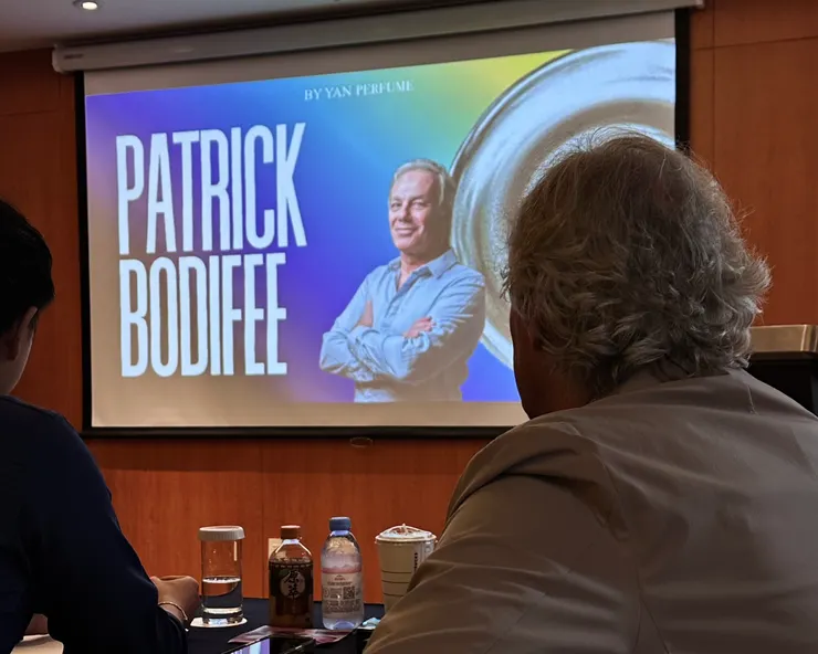 講座主題《演算法調香師 vs. 格拉斯調香師》