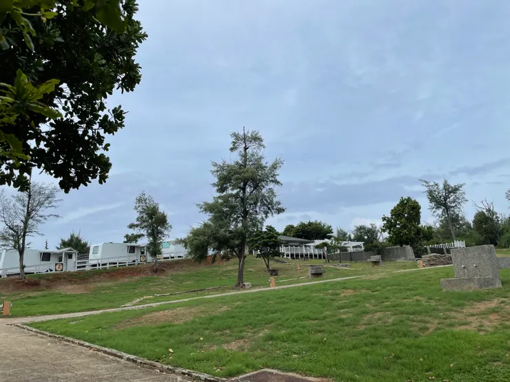 綠島紫坪觀海RV車房車