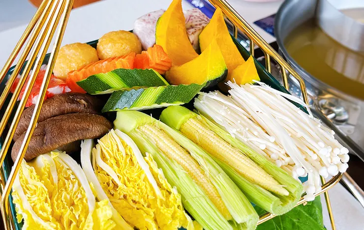 宜蘭新景點2026│巨型Labubu拉布布空降宜蘭梅花湖【大魔遇見熊】