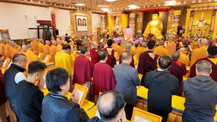 洛杉磯帕薩迪納市的聖蹟寺啟建恭迎南無阿彌陀佛佛誕法會