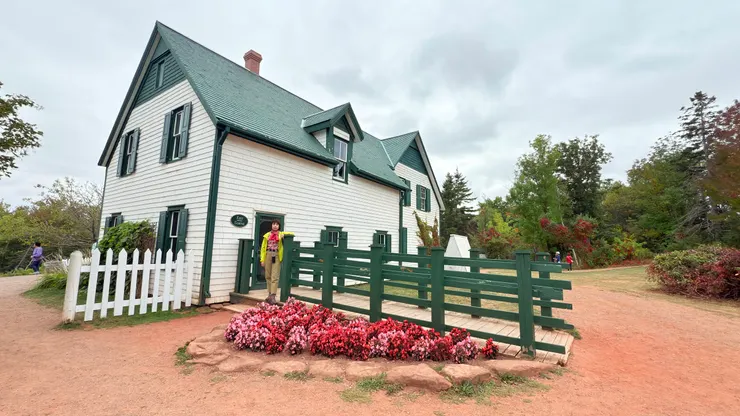 只有煙囪是磚石打造