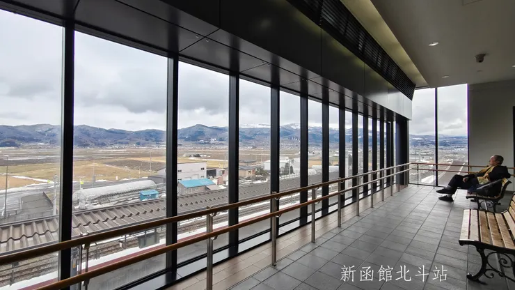 新函館北斗站是轉乘新幹線的車站