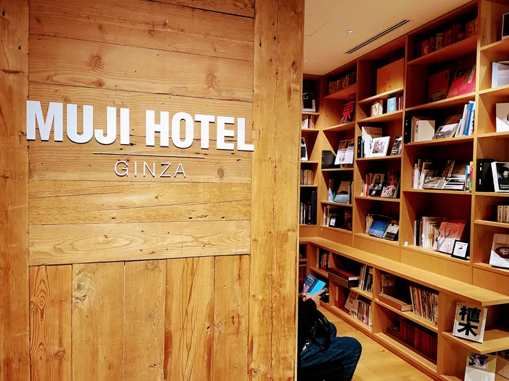 木質調性的設計，真想即刻入住！