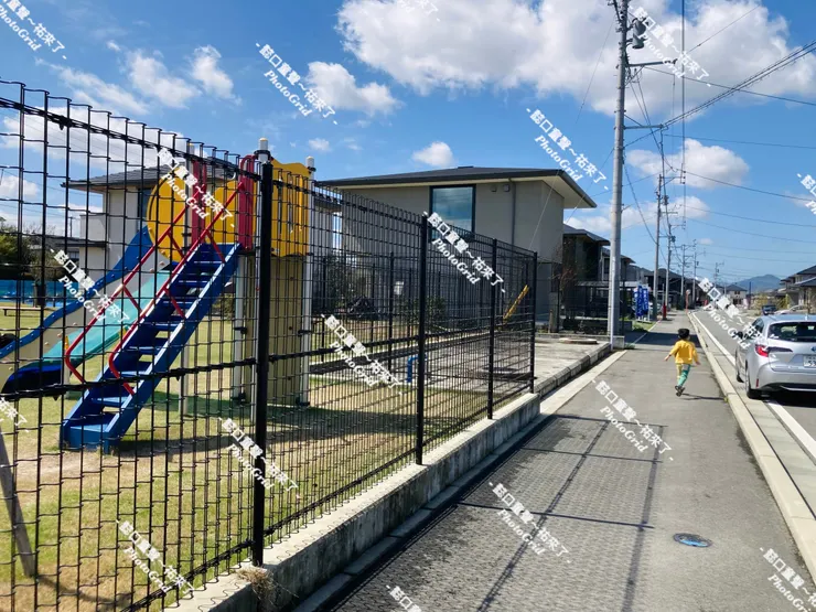 藍天白雲是個外出享受的好天氣。