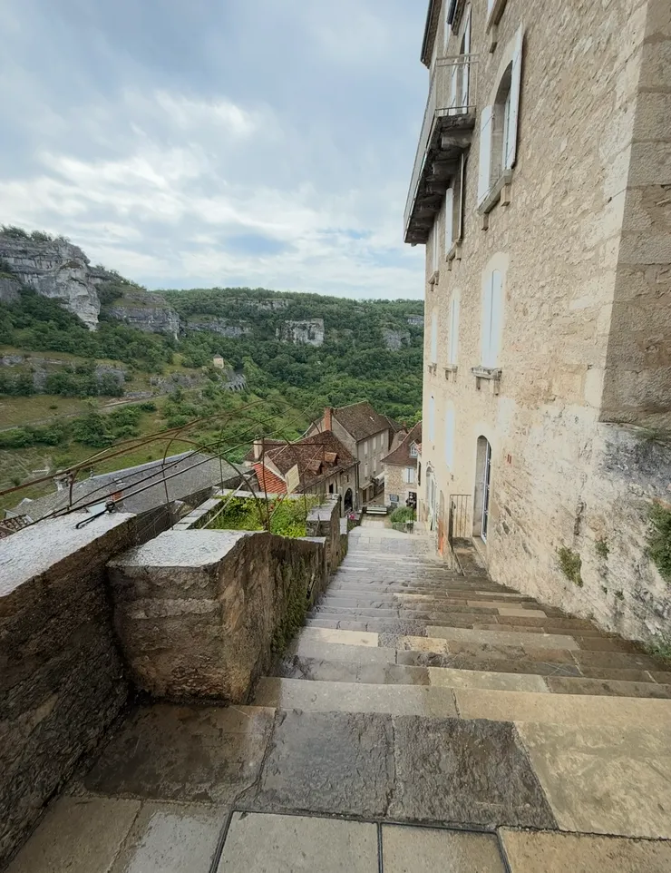 回頭看剛才爬上來的路