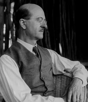 現代芳香療法之父-  René-Maurice Gattefossé