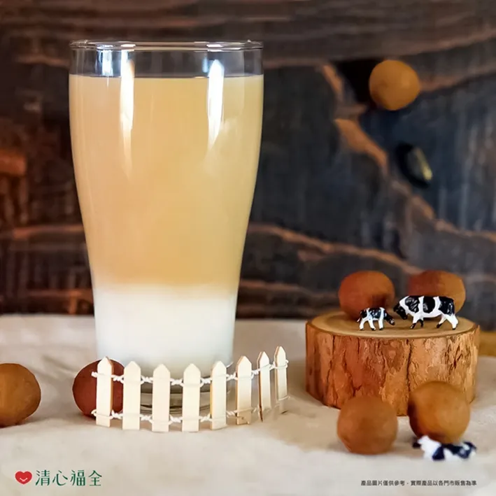 圖說：桂圓茶融合鮮奶，甜度自然不膩口，為秋冬增添一份暖意。（資料來源：清心福全）
