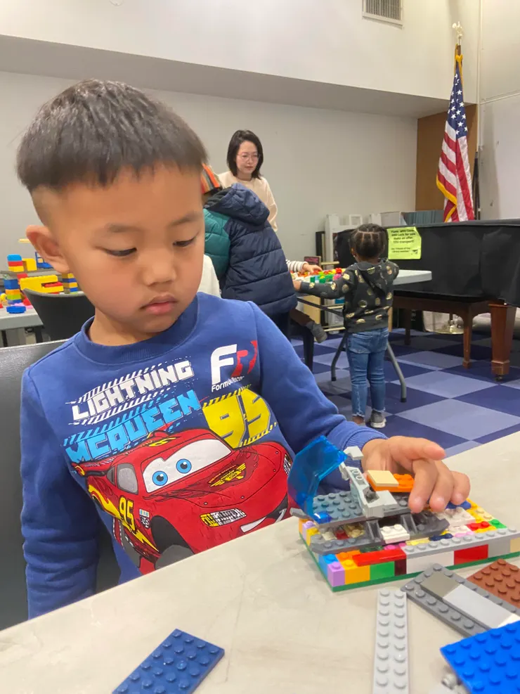 兒子蓋的是雪橇