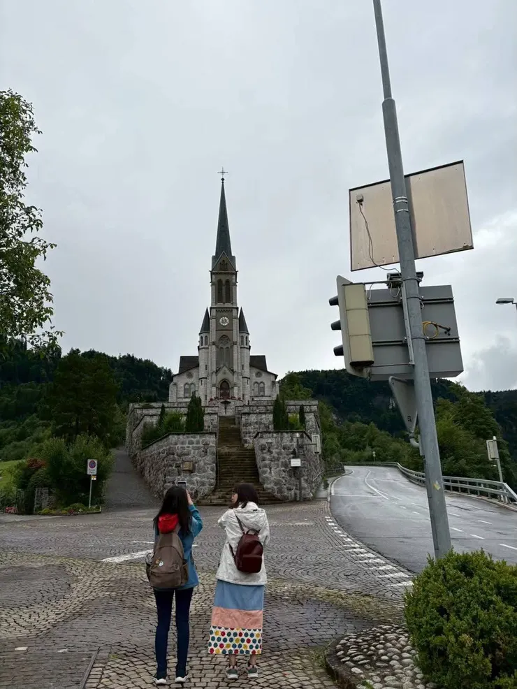 在Lungern龍疆
